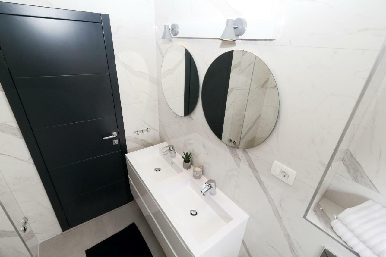 Apartments Pivac Makarská Exteriér fotografie